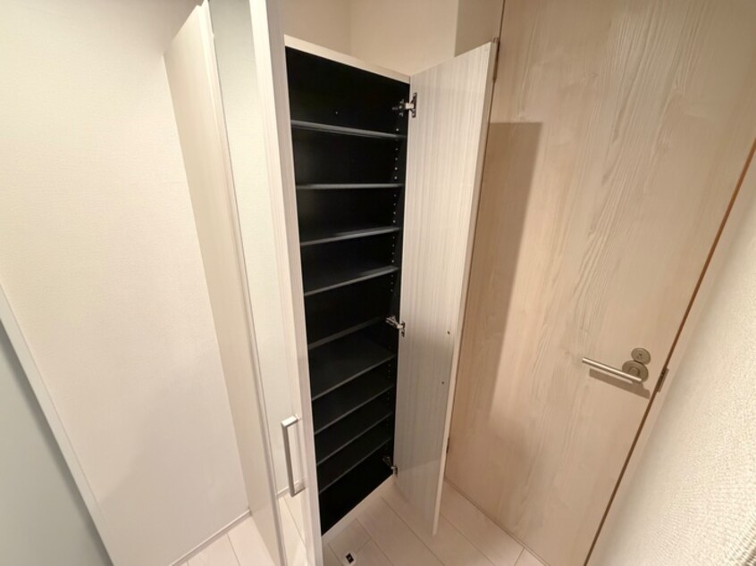 靴箱 ボヌール太秦