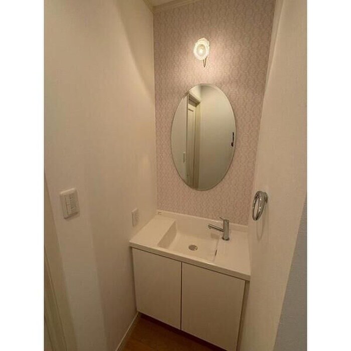 洗面 茨木市北春日丘二丁目戸建