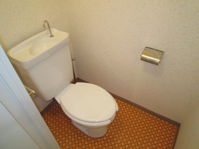 トイレ シャンボールメゾン曽根