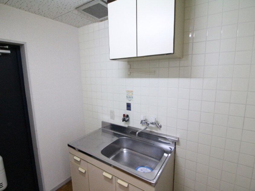 キッチン 森ﾏﾝｼｮﾝⅥ