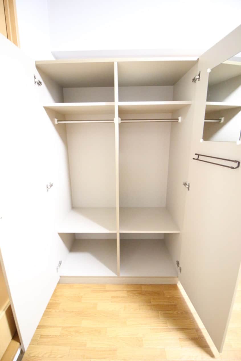 収納 マホガニーコート