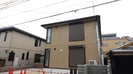 ラピス横小路の外観