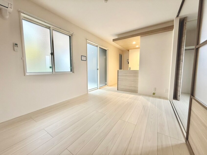 居室 ソリッソ大久保町西嶋