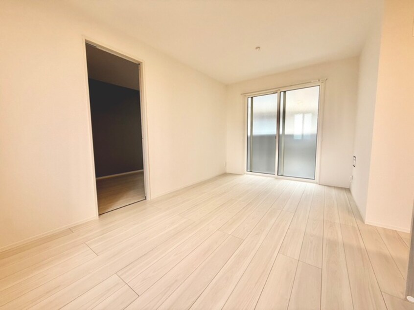 居室 ソリッソ大久保町西嶋