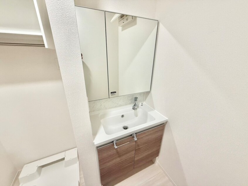 洗面 ソリッソ大久保町西嶋