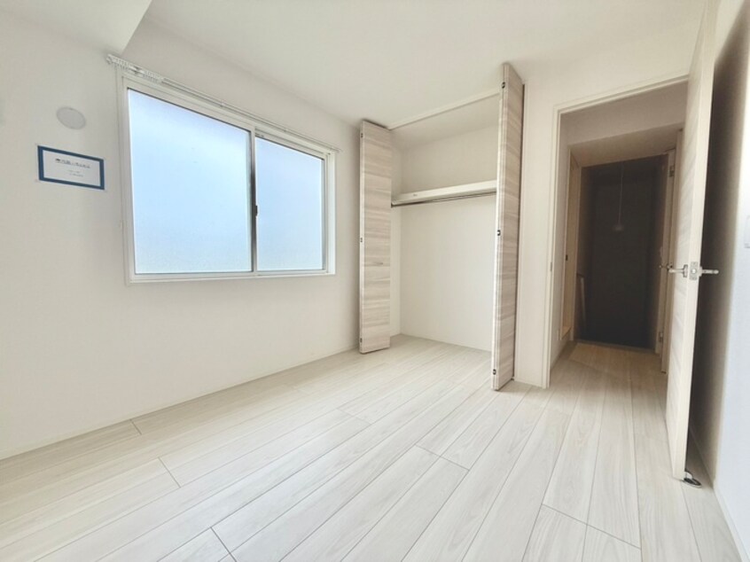 居室 ソリッソ大久保町西嶋