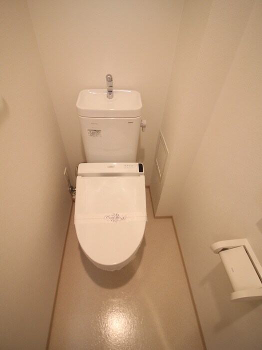 トイレ ｴｽｶｰｻ大阪ＷＥＳＴ(204)