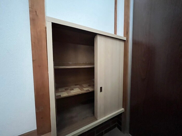 靴箱 丈六戸建