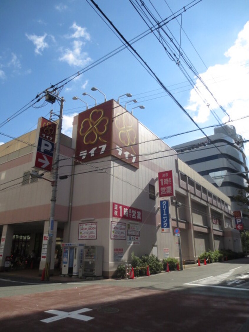 ライフ(スーパー)まで540m JUNWAマンション