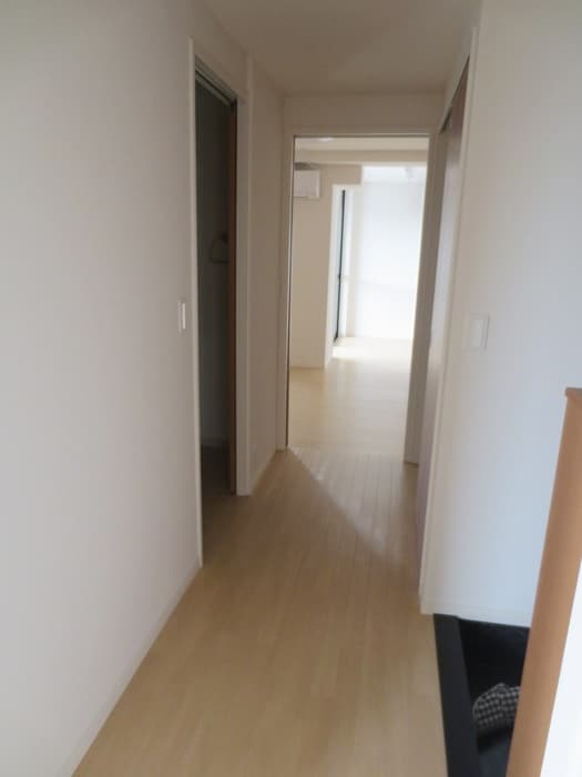 廊下 Maison Le Brun