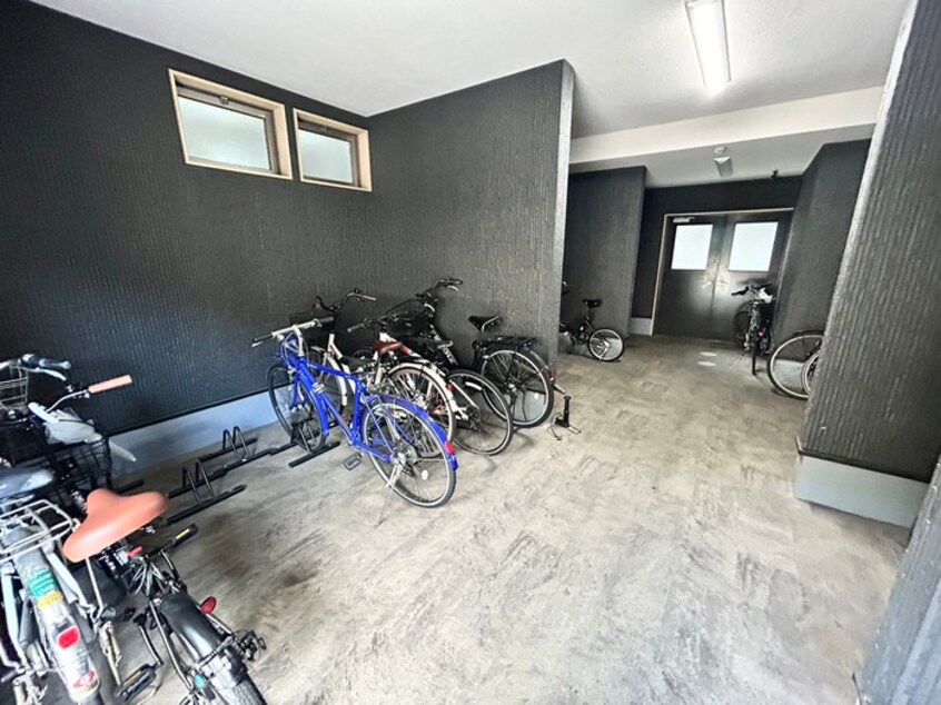 駐輪場 シエテ矢田