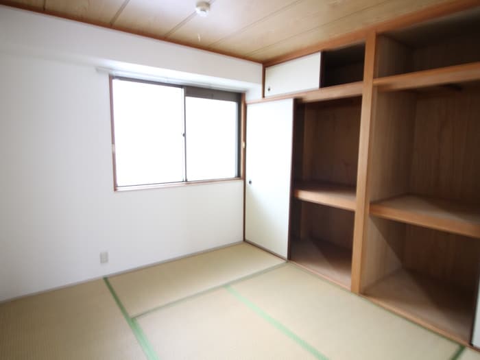 居室 栄ハイツ六甲