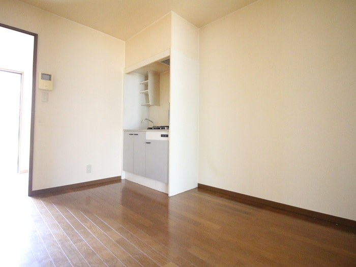 居室 アンプル－ルフェ－ルREALIFE