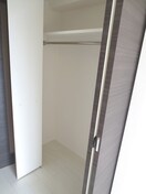 収納 ﾚｵﾝｺﾝﾌｫｰﾄ本町（203）