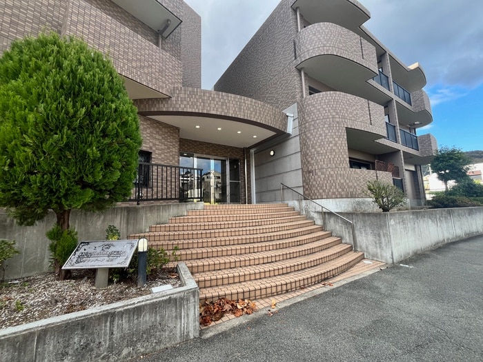 エントランス部分 グランテ－ジ池田