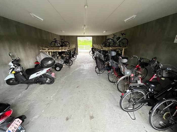 駐輪場 グランテ－ジ池田