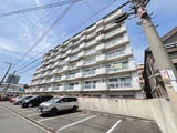 布亀マンション