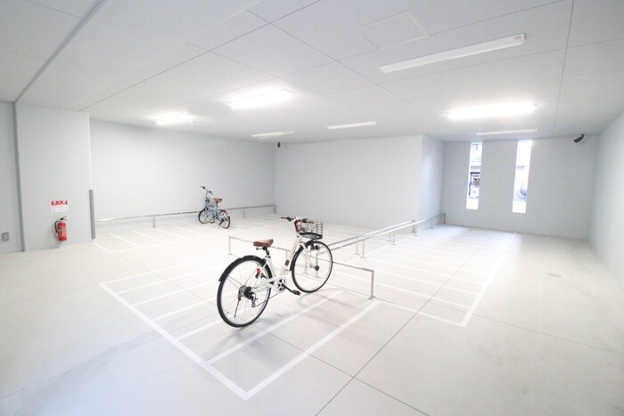 駐輪場 セオリー天神橋ｱﾍﾞﾆｰﾙ(804)