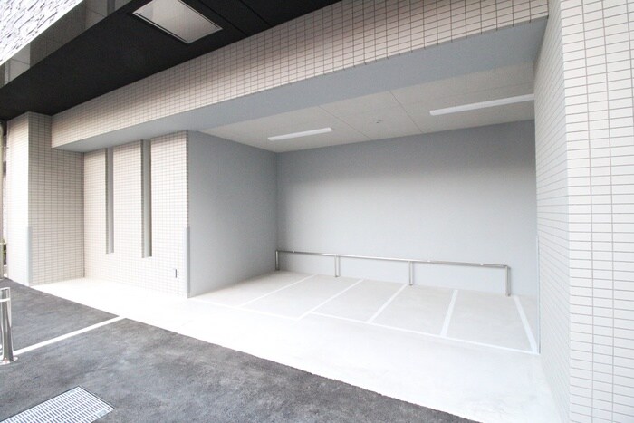 バイク置き場 セオリー天神橋ｱﾍﾞﾆｰﾙ(804)