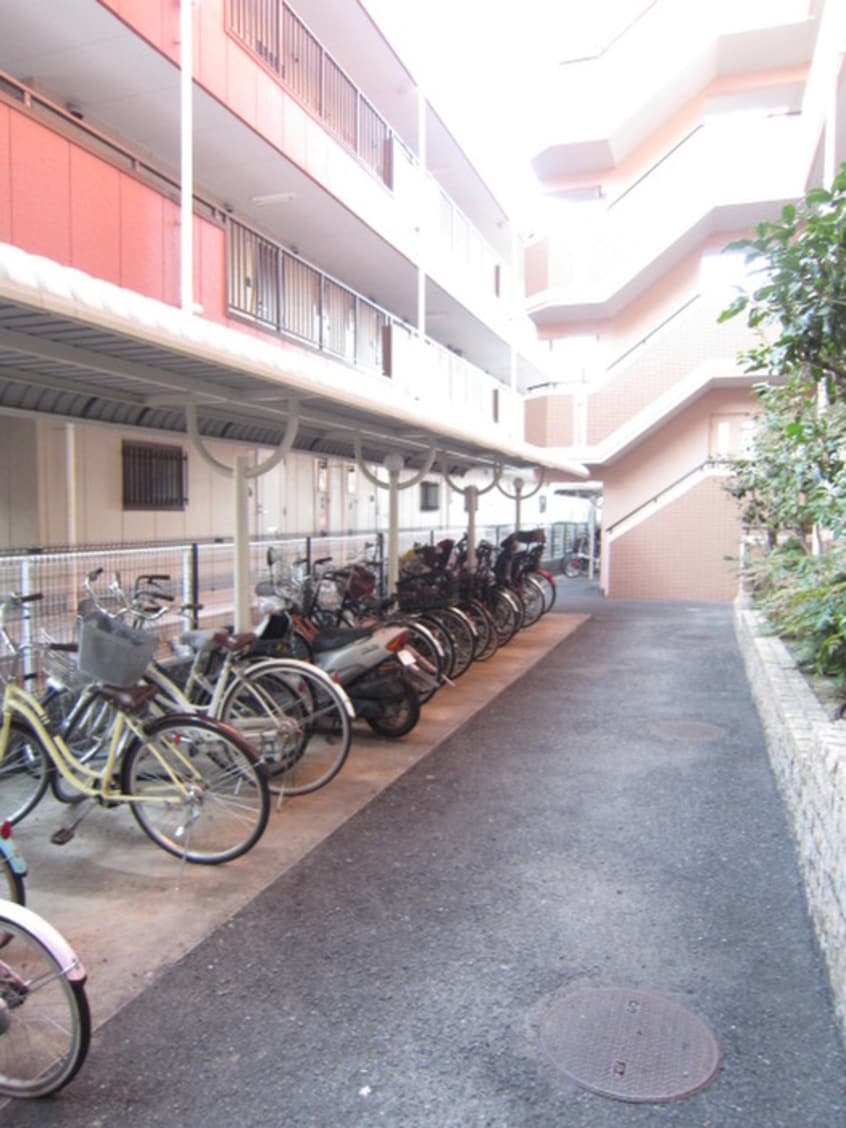 駐輪場 グラン・ドミ－ル