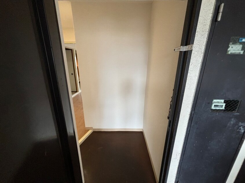 玄関 レジデンスクロダ