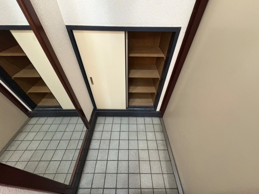 玄関 シャトレ六甲