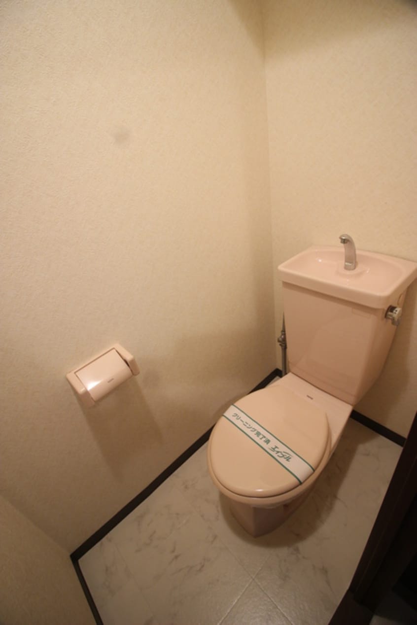 トイレ ラルクアンシェル