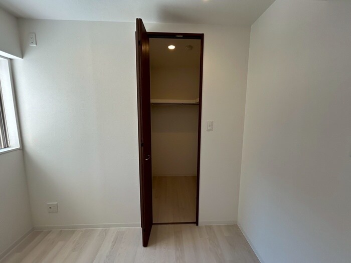 収納 ＧＲＯＯＶＥ上甲子園レジデンス