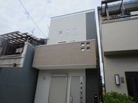 ２階建て一戸建