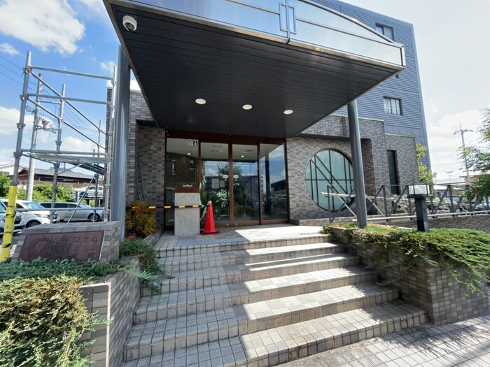 エントランス部分 グリーンサム弐番館