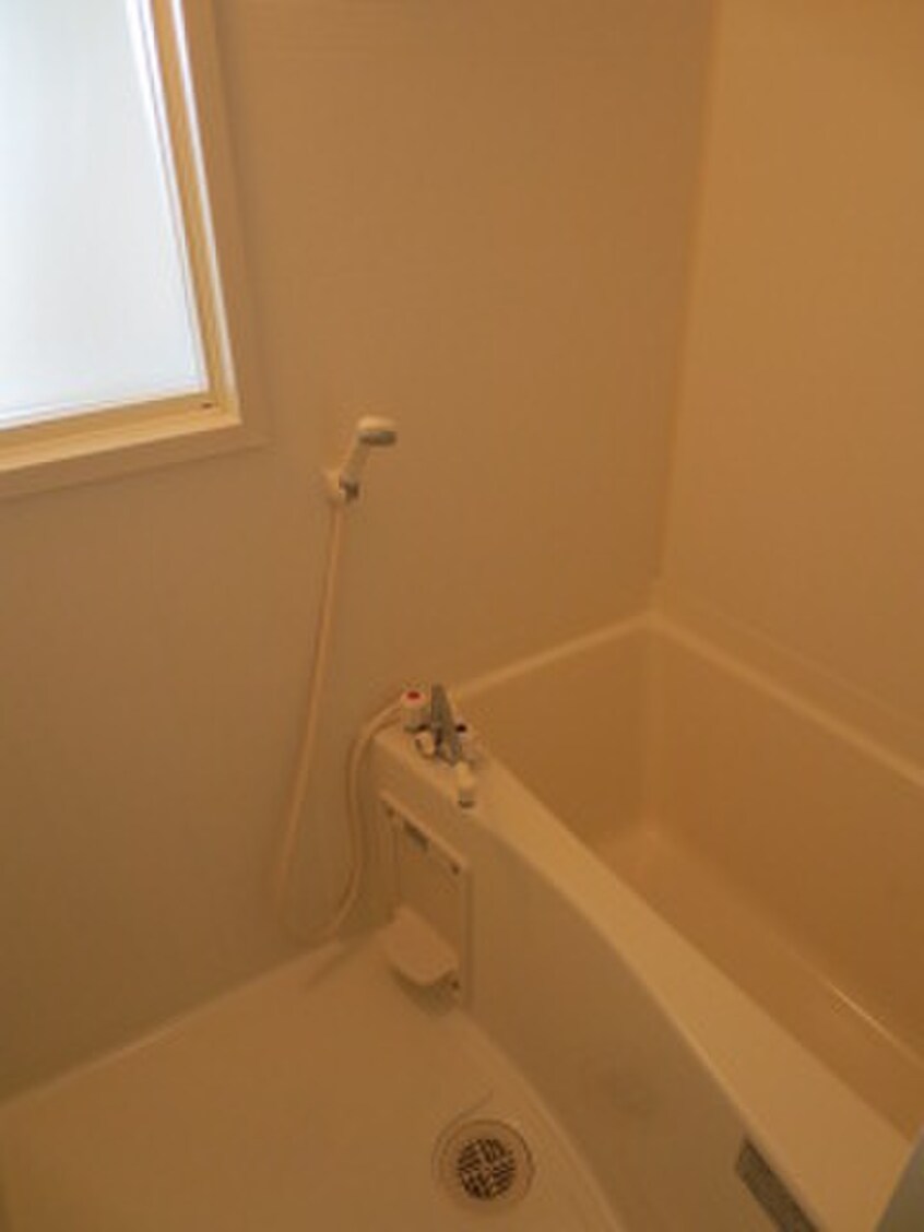 バス／シャワールーム等 アーデン江坂Ⅱ