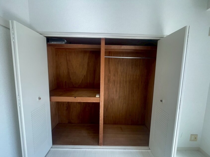 収納 メゾンドソレイユ