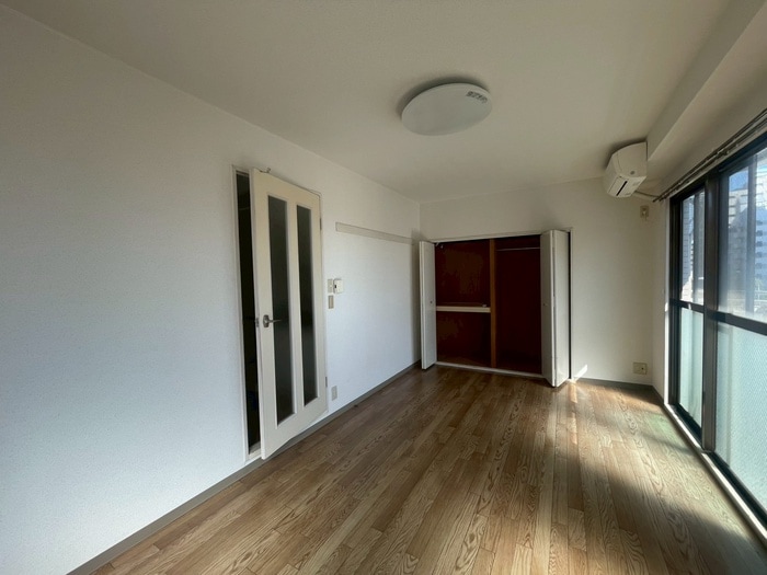 居室 メゾンドソレイユ