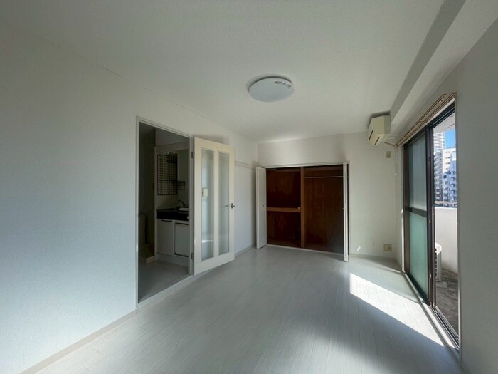 居室 メゾンドソレイユ