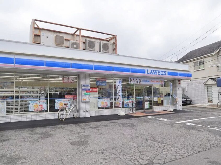 ローソン蛍池中町3丁目店(コンビニ)まで80m シャトレ－ツカサ