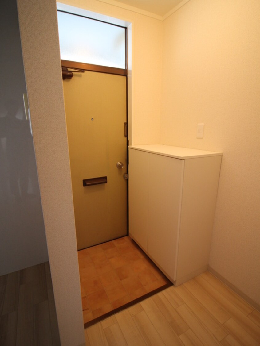 玄関 コーポシオツ