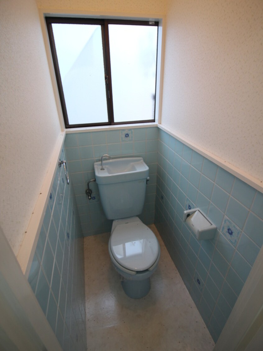 トイレ コーポシオツ