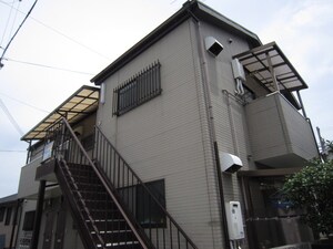 イエローハイツ