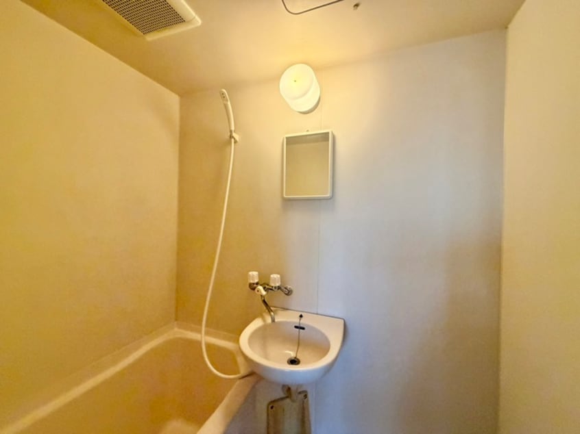 洗面 レジデンス三津屋