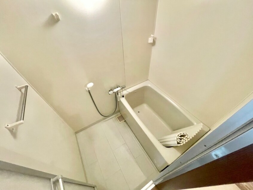 バス／シャワールーム等 チェリ－コ－ト