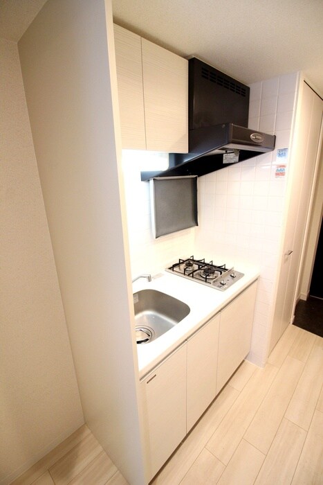 キッチン プレサンス新大阪ｳﾞｨｶﾞ(303)