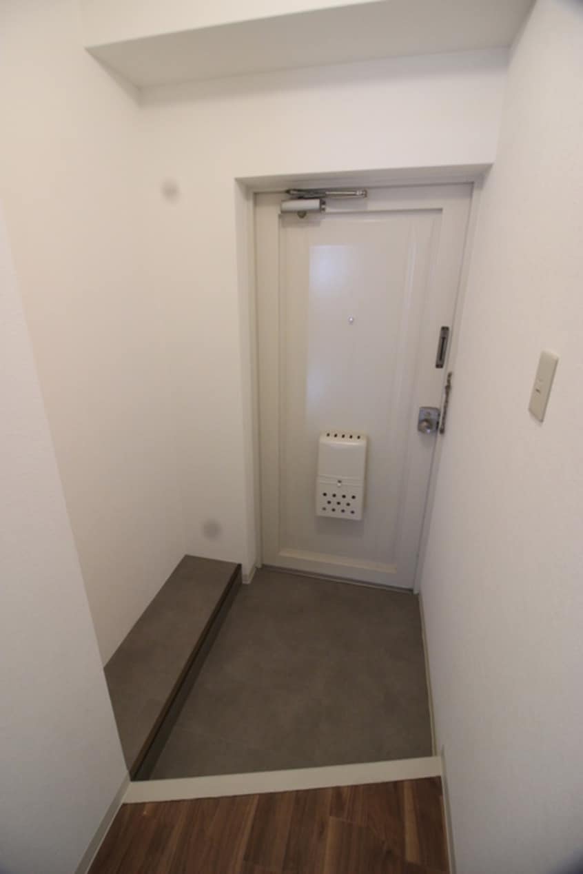 玄関 モリハイム豊里7