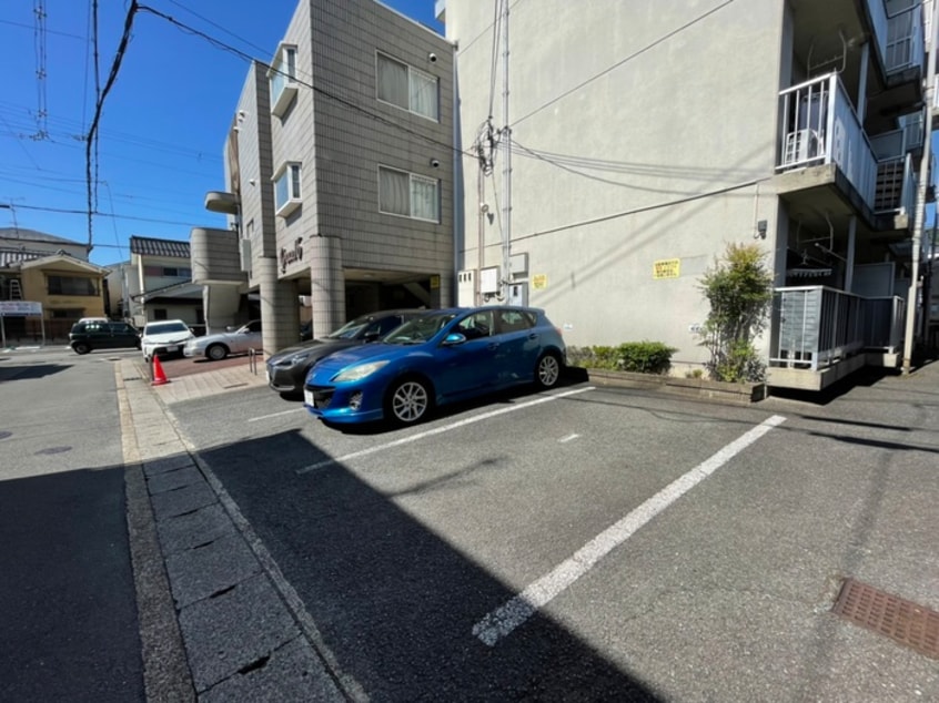 駐車場 グレース16