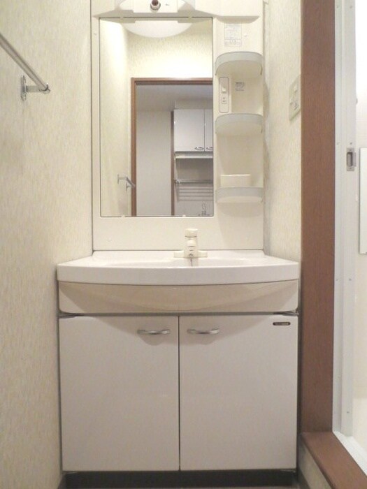 洗面 レボントゥリはせでⅠ番館