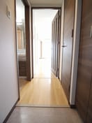 玄関 サンクチュアリ桂川