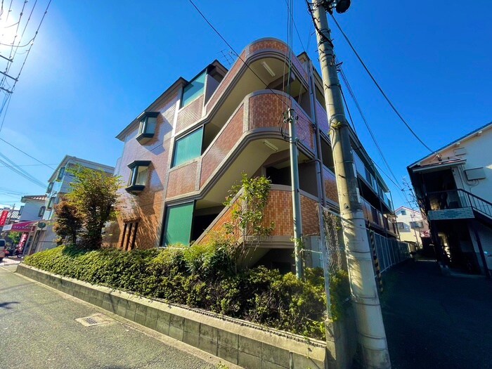 外観写真 メゾン三角