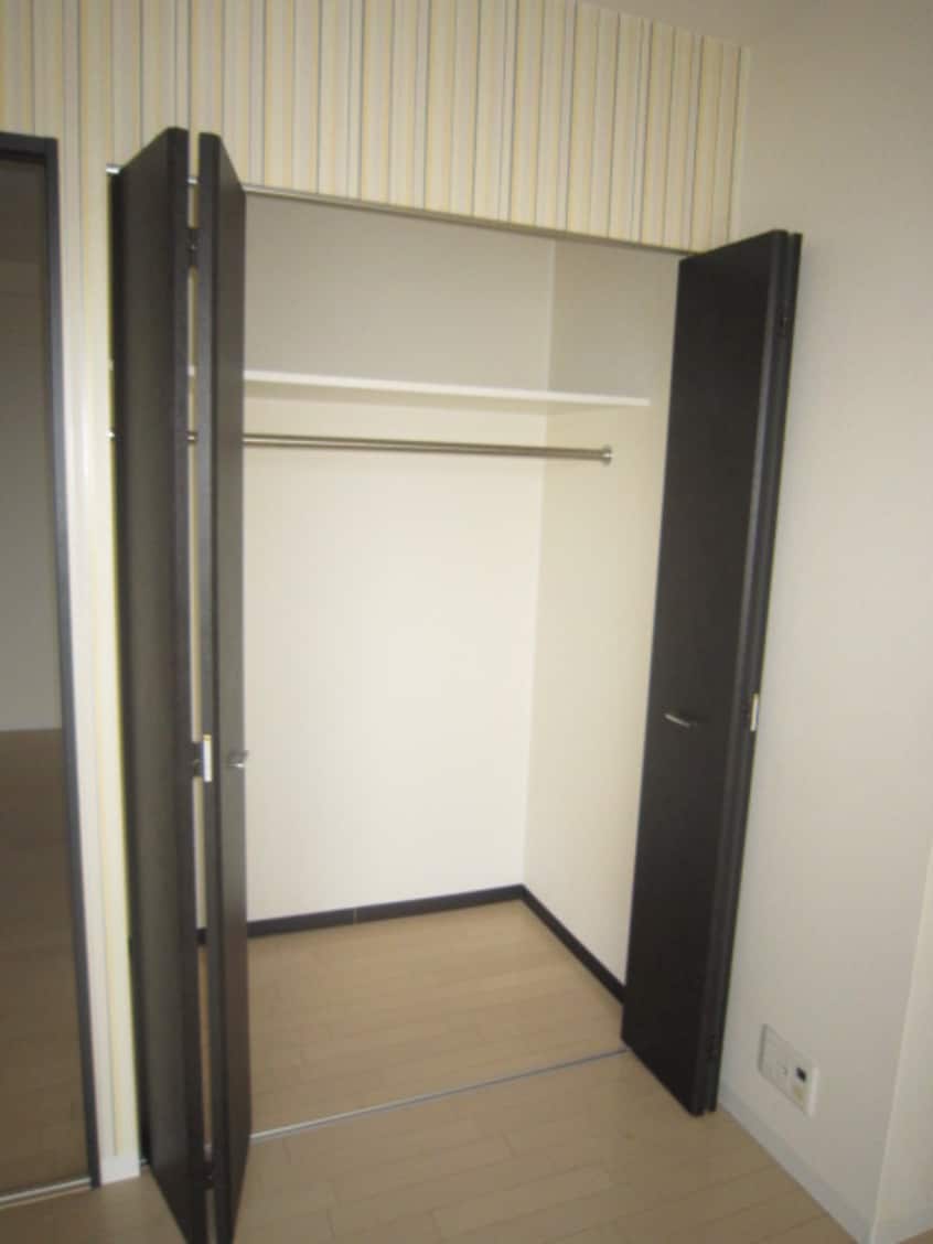 収納 リバ－プレイス梅田北