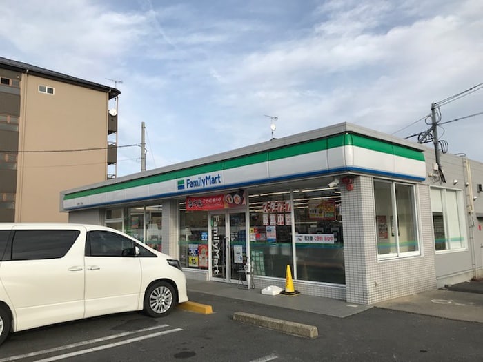 ファミリーマート 大将軍１丁目店(コンビニ)まで450m フォ－ブルＭⅡ