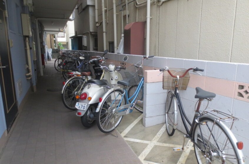 駐輪場 アンシャンテ武庫之荘
