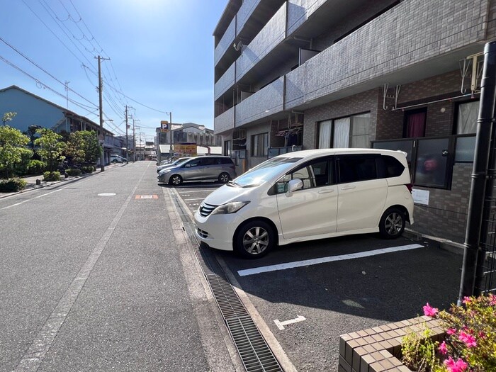 駐車場 ルミエール